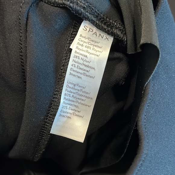 SPANX The Perfect Pants Ankle 4 Pocket in Black Size S - Picture 10 of 10